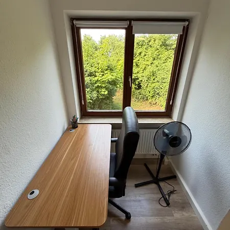 Mit Balkon - 10 Minuten Bis Nach Stuttgart アパート バイブリンゲン