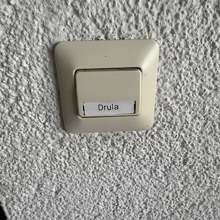 アパート Mit Balkon - 10 Minuten Bis Nach Stuttgart